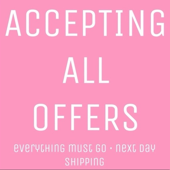 Accepting most offer everything must go .. next day shipping .. - Picture 2 of 2